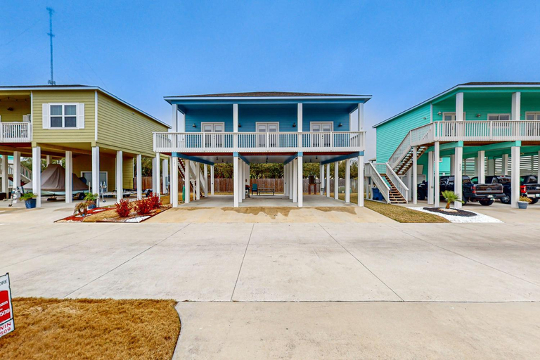 Exterior & Views 1, Barnacle House, Aransas