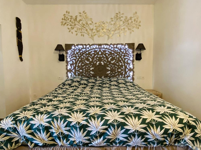 Bedroom, Domaine des Trois chateaux, Seine-et-Marne
