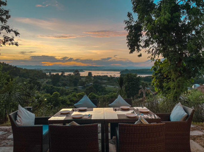 Food & Drinks 4, Chiangkhan River Green Hill, Chiang Khan