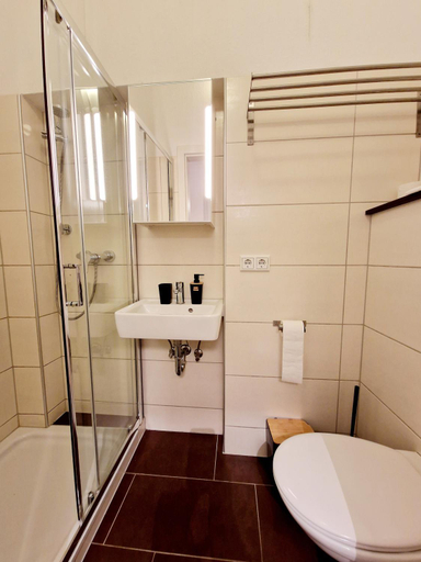 Bathroom, Hofgarten Apartments, Aschaffenburg