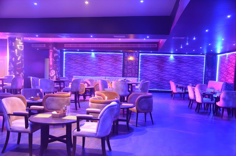 Food & Drinks 3, Hotel Shaan, Pashchim Medinipur