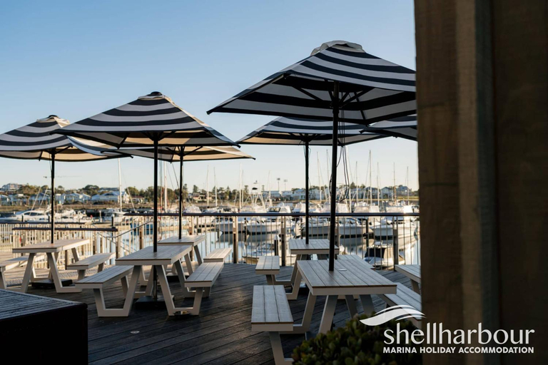Food & Drinks, Coastline Cove: Modern Townhome Oasis, Shellharbour