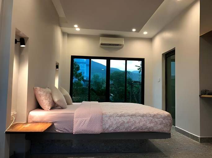 Bedroom 3, Raing Phnom Bungalow, Kampot