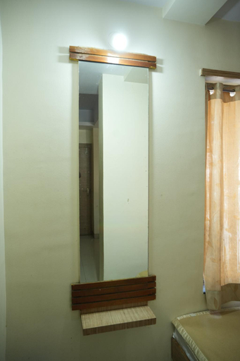 Bedroom 2, Hotel Sai Surya, Ahmadnagar