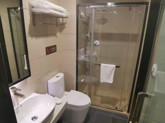 Bathroom 4, 7 Days Premiuma Xingtai Zhongxing West Street Gush, Xingtai
