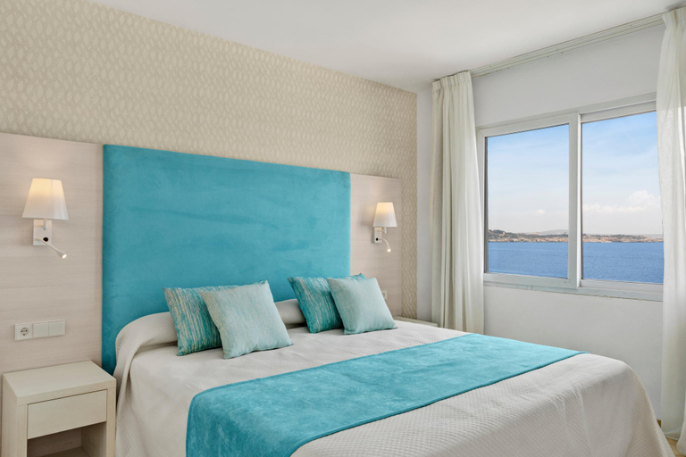 Bedroom 3, Roc Illetas, Baleares