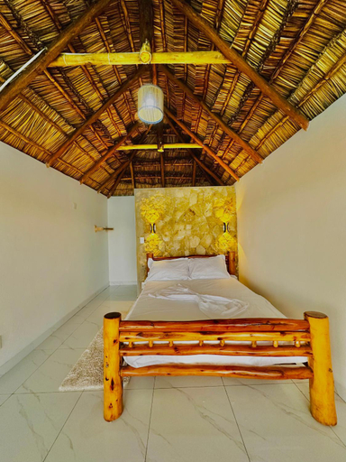Bedroom 2, Bush Beach Hostel, Vilanculos