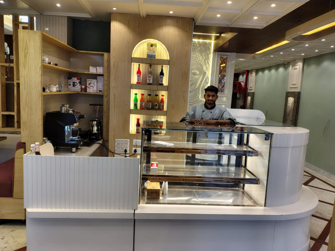 Food & Drinks 5, SITEVI INN & SUITES, Kota