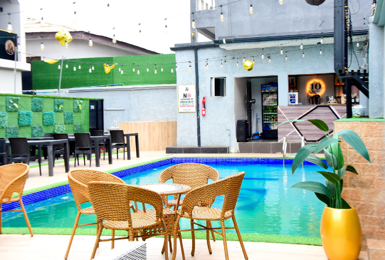 Sport & Beauty, 10 Kobo Hotel & Suites, Oshodi/Isolo