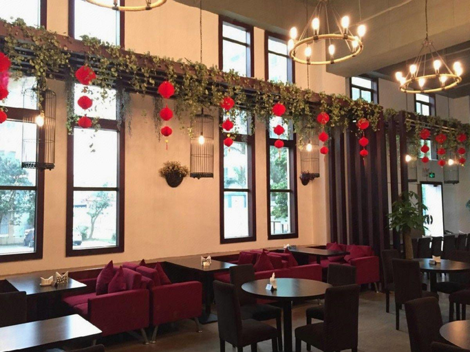 Food & Drinks 4, Tulips International Hotel, Beihai