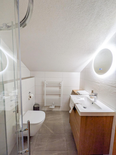 Bathroom 3, Rauterhof, Hermagor