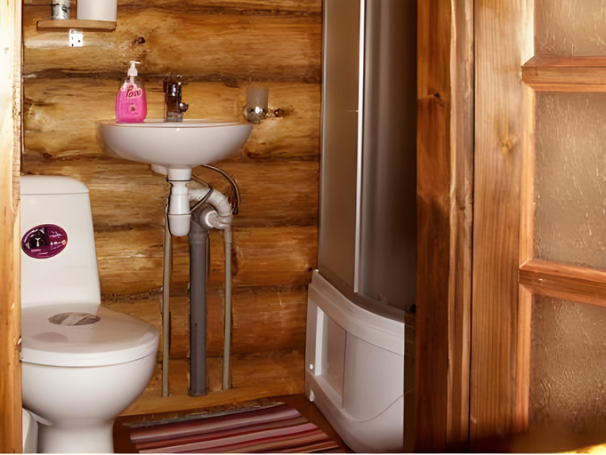 Bathroom 2, Sadyba Drymba, Drohobyts'kyi