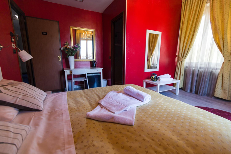 Bedroom 4, HOTEL PONTE SASSI, Torino