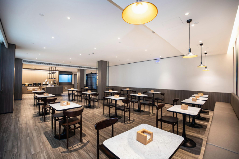 Food & Drinks 4, Hanting Hotel Fengqiu Dongfeng Road, Xinxiang