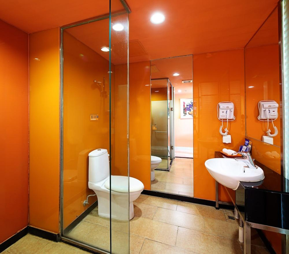Bathroom 4, 4th Zhongshan Road Garden Inn, Guangzhou