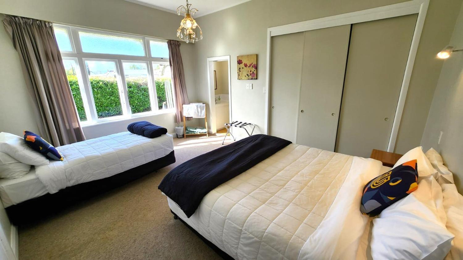 Bedroom 2, U Studios Masterton, Masterton