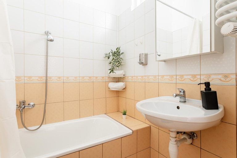 Bathroom, SuperApart Marszałkowska 138, Warsaw
