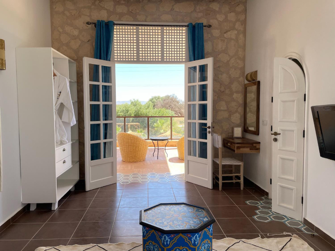 Others 5, Riad SABIDI, Essaouira