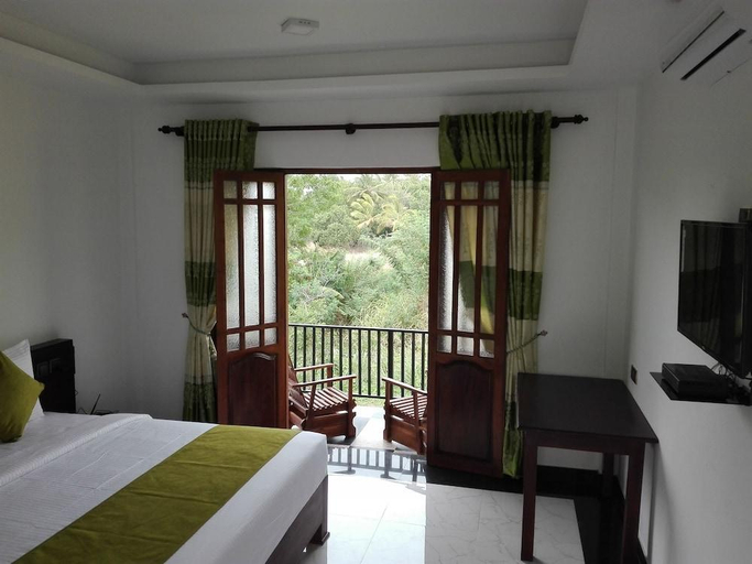 Bedroom 3, Hotel Golden Ray, Dambulla