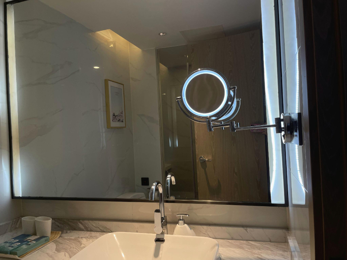 Bathroom 3, Kyriad Marvelous Hotel Shanwei Haifeng, Shanwei