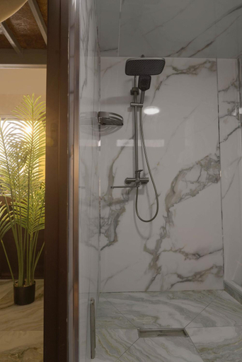 Bathroom 4, Viva Lake Resort & Spa, O'rtachirchiq