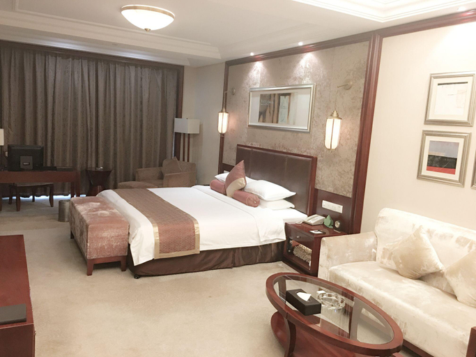 Bedroom 2, Yancheng Shuicheng Hotel, Yancheng