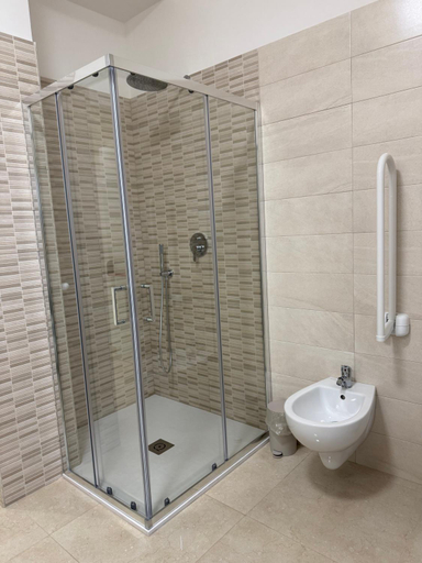 Others 5, La Dimora Degli Dei, Brindisi