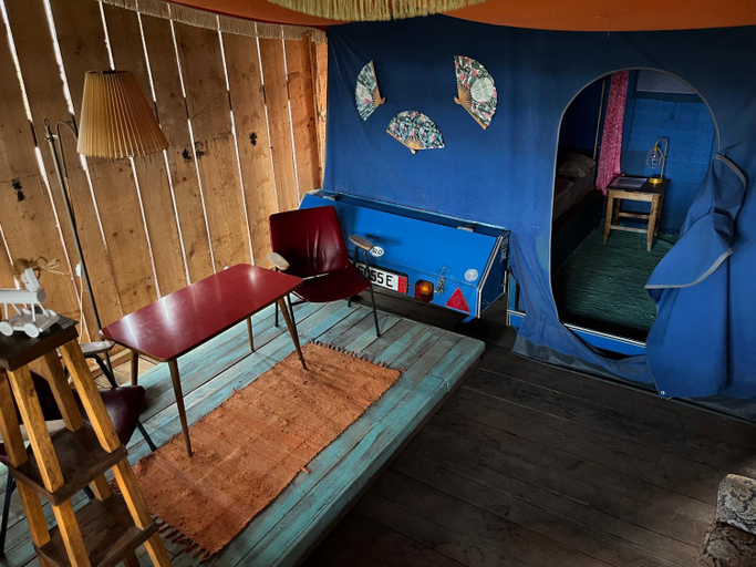 Others 5, Nomads Village, Radovljica