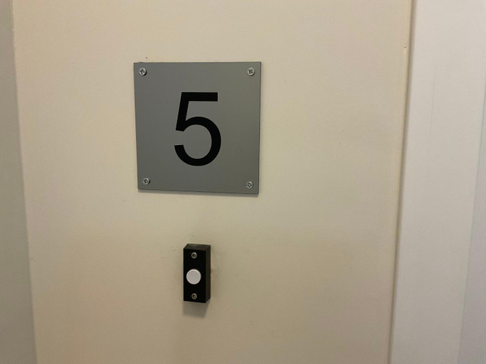 Others 5, Aristoteles Apartments, The Hague