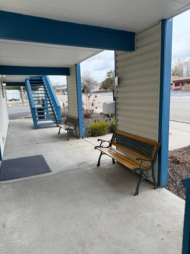 Others 5, State Street Motel, Washington