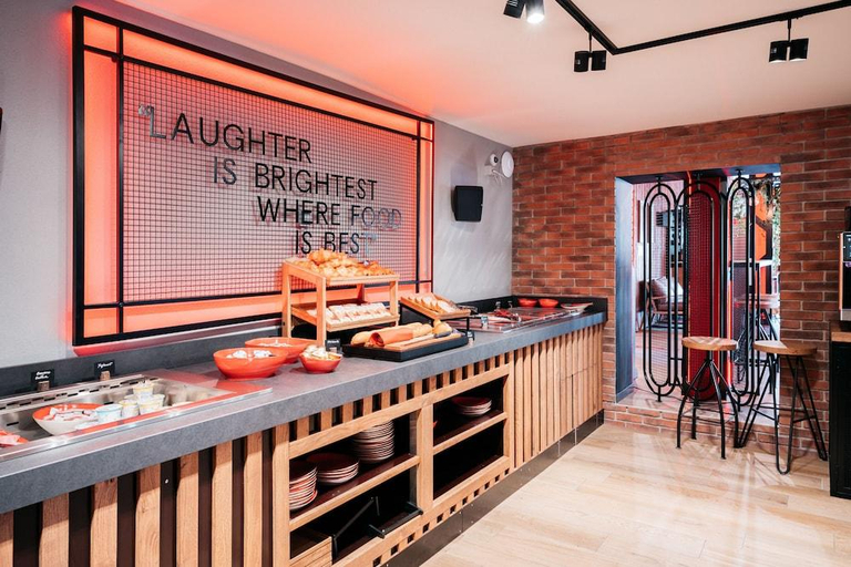 Food & Drinks 5, Alaia Lodge, Sierre