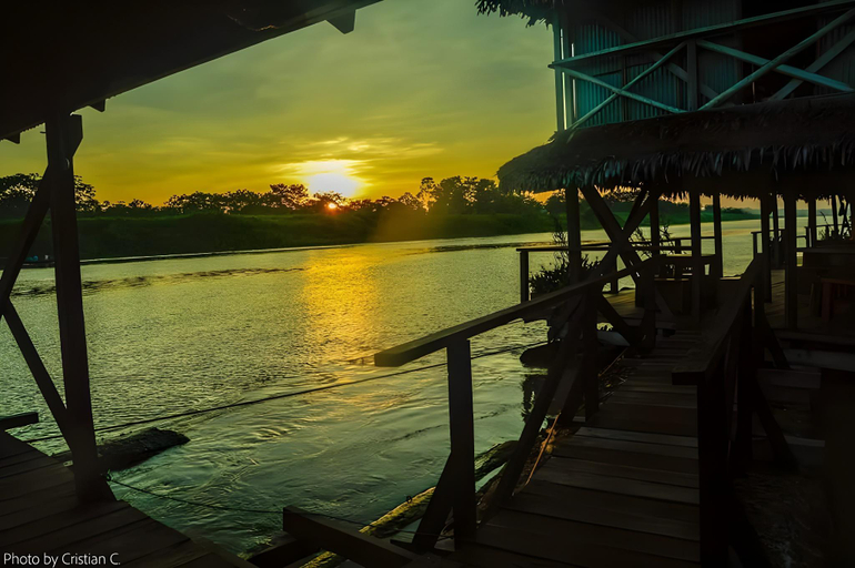Exterior view 5, Cabaña flotante kurupira Amazonas, Leticia