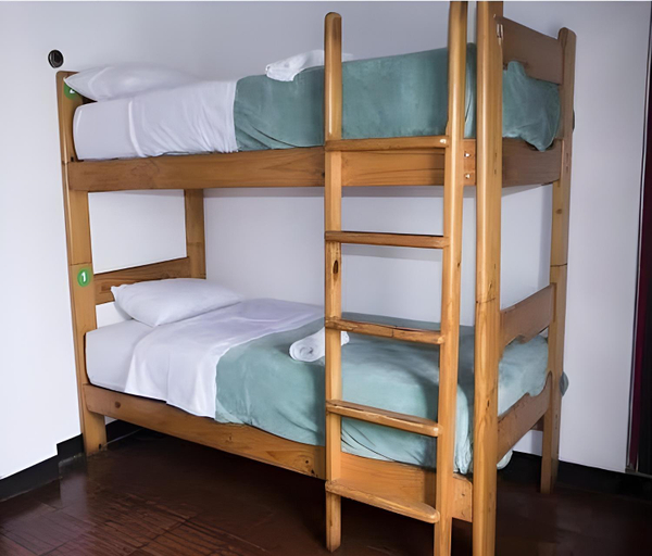 OLAANDO HOSTEL 3