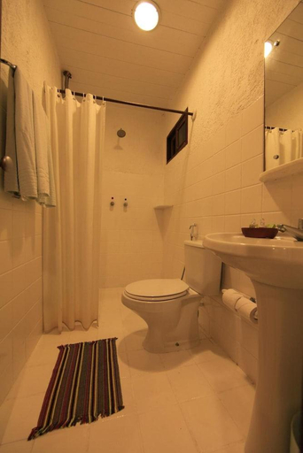 Bathroom 2, Pousada Peixe Galo, Galinhos