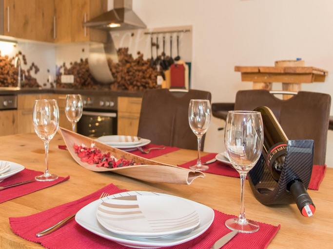 Food & Drinks 4, Apartment in Kaprun near the ski area, Zell am See