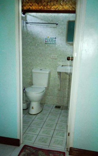 Bathroom 4, Boracay Actopia Resort, Malay