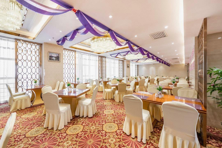Food & Drinks 4, New Century Hotel, Pingliang