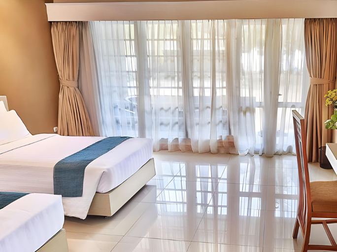 Bedroom 2, Patra Anyer, Serang