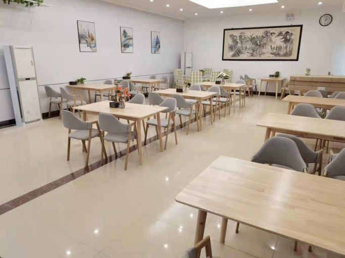 Food & Drinks 4, GreenTree Inn ZhenJiang Jurong New Bus Station Express Hotel, Zhenjiang
