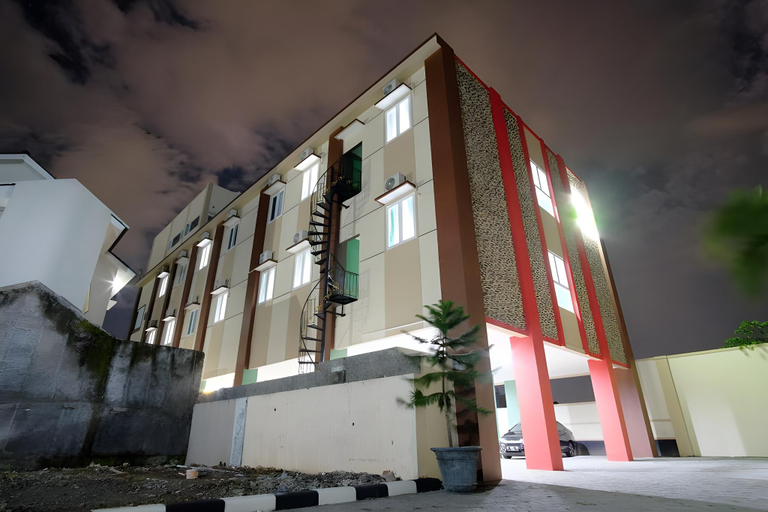 Exterior & Views, d'Madinah Residence@Gentan, Sukoharjo
