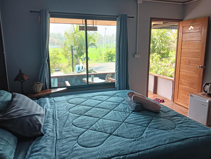 Bedroom 2, Suk-Samer Homestay, Cha-Am