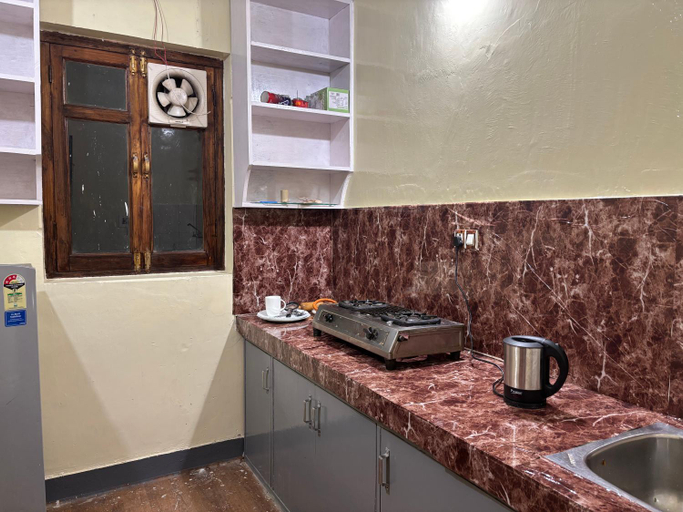 Others 5, BARCHA Guest house, Leh