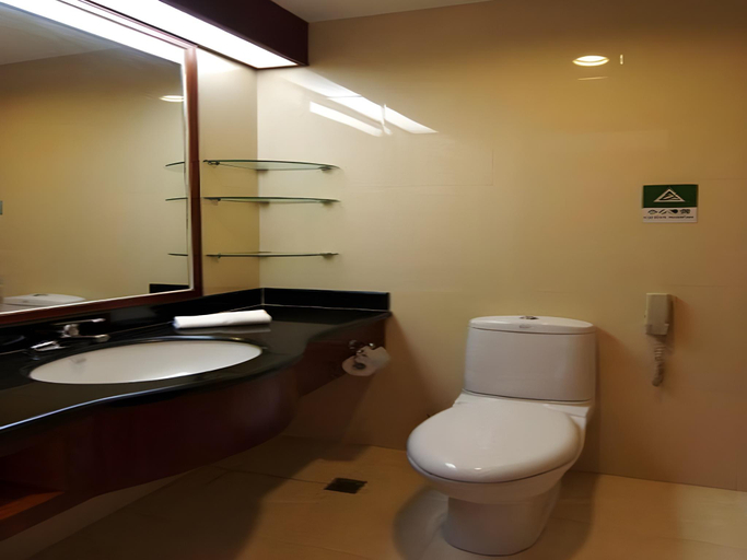 Bathroom, Nanning Mingyuan Hotel, Nanning