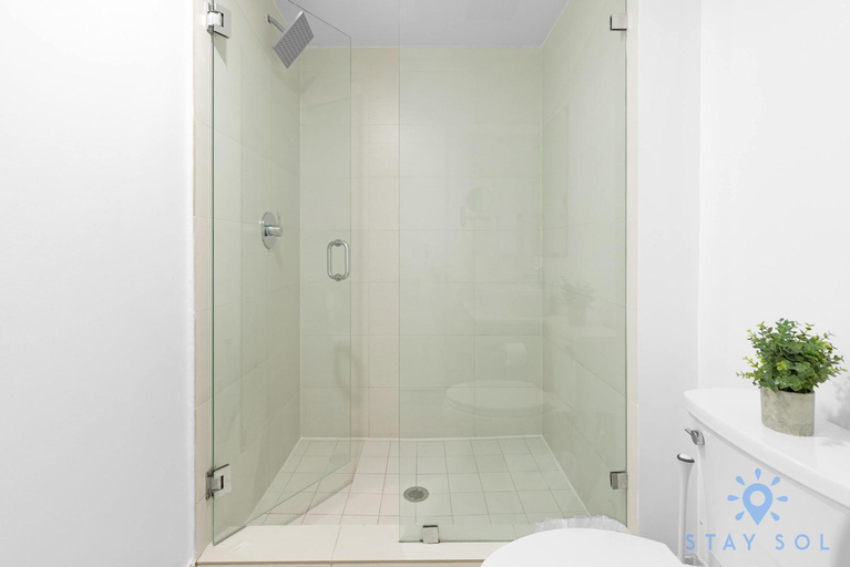 Bathroom, Stylish Apartment Near Beach, Broward