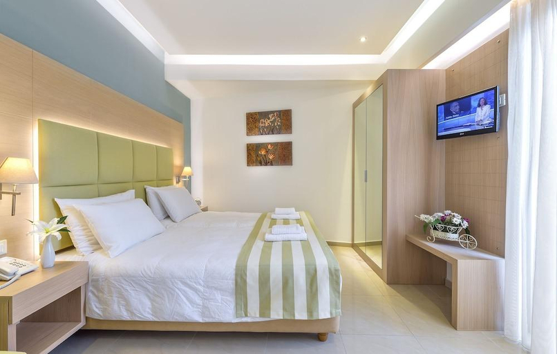 Bedroom 4, Leonidas Hotel & Apartments, Crete