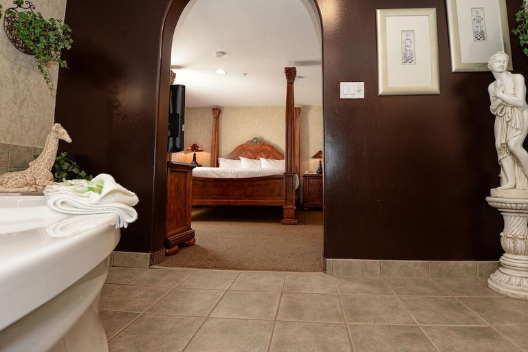 Bedroom 3, Quality Inn & Suites Grand Prairie, Division No. 19