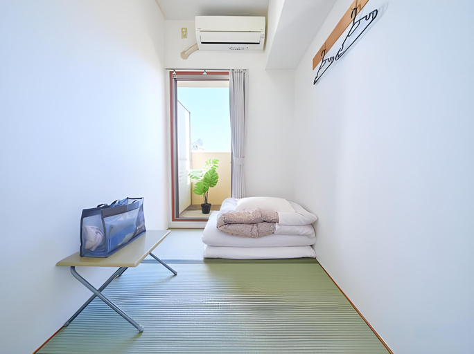Bedroom, Hotel Accela, Taitō