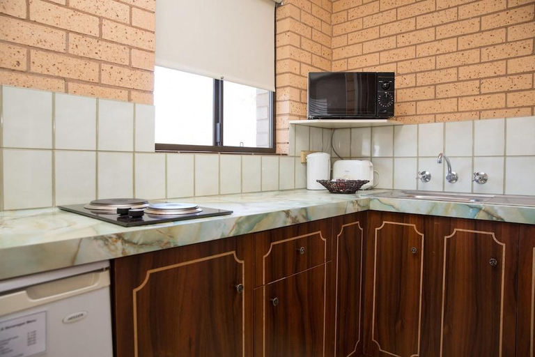 Others 4, Centralpoint Motel, Wagga Wagga - Pt A
