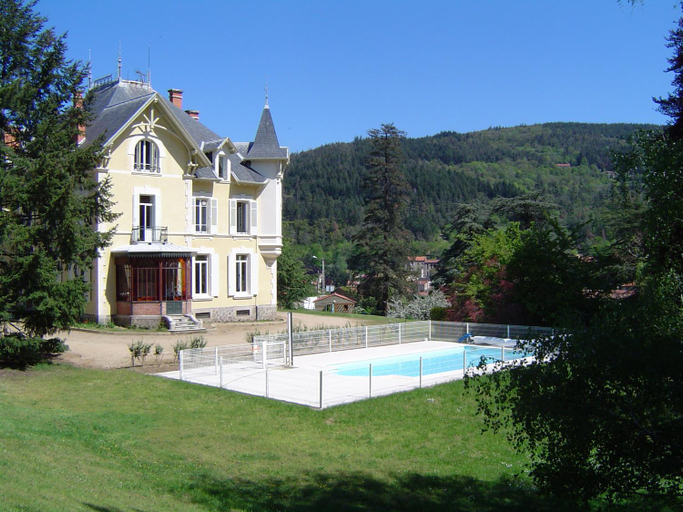 Sport & Beauty 2, B&B Le Domaine Des Soyeux, Loire