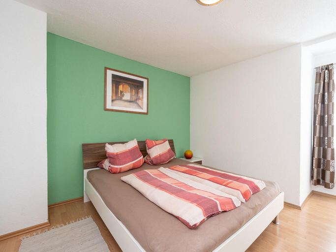 Bedroom 2, Apartment in Walchen near Ski Lift, Zell am See